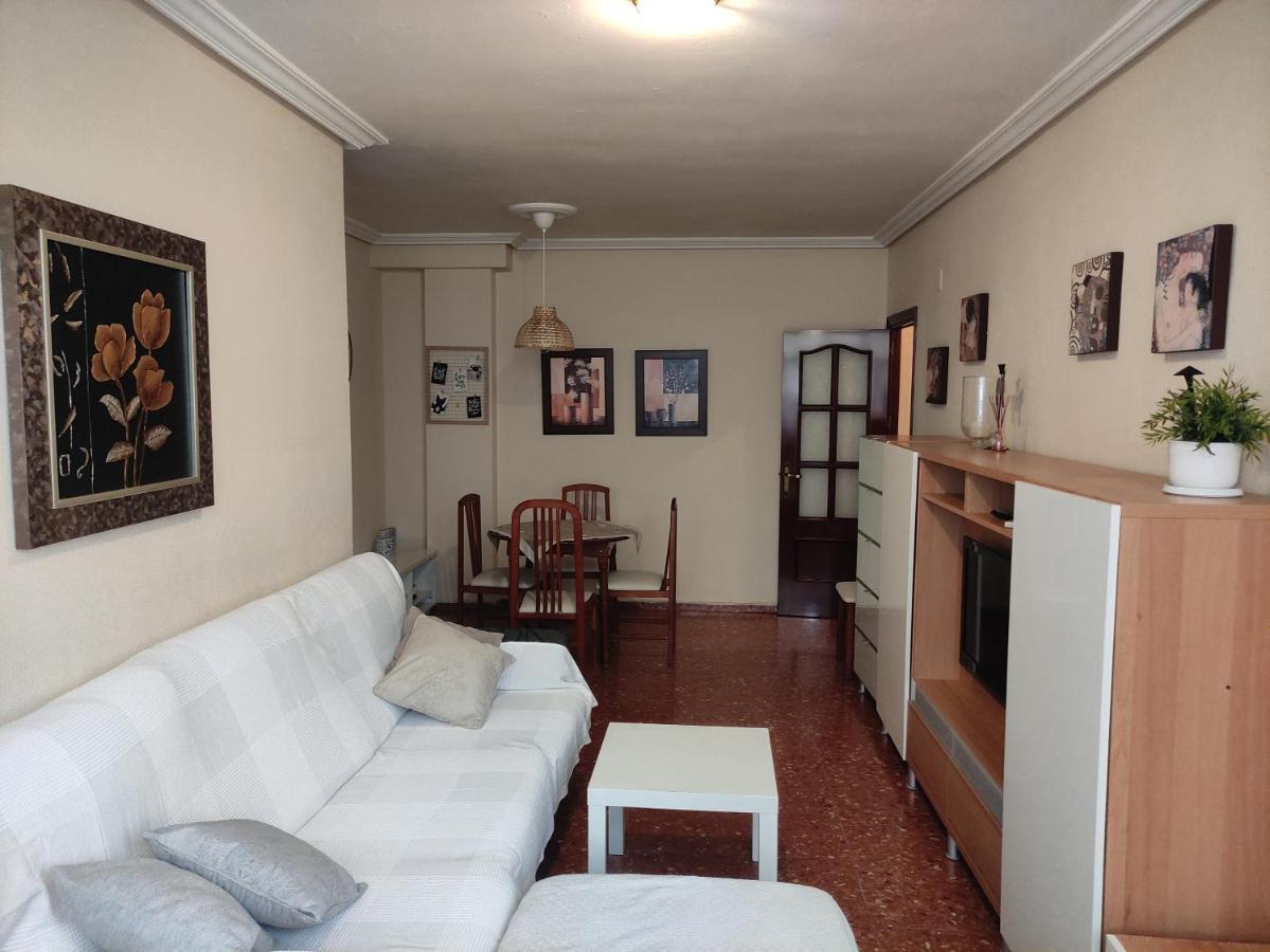 Amplio Piso Junto A Playa Victoria Lägenhet Cádiz Exteriör bild