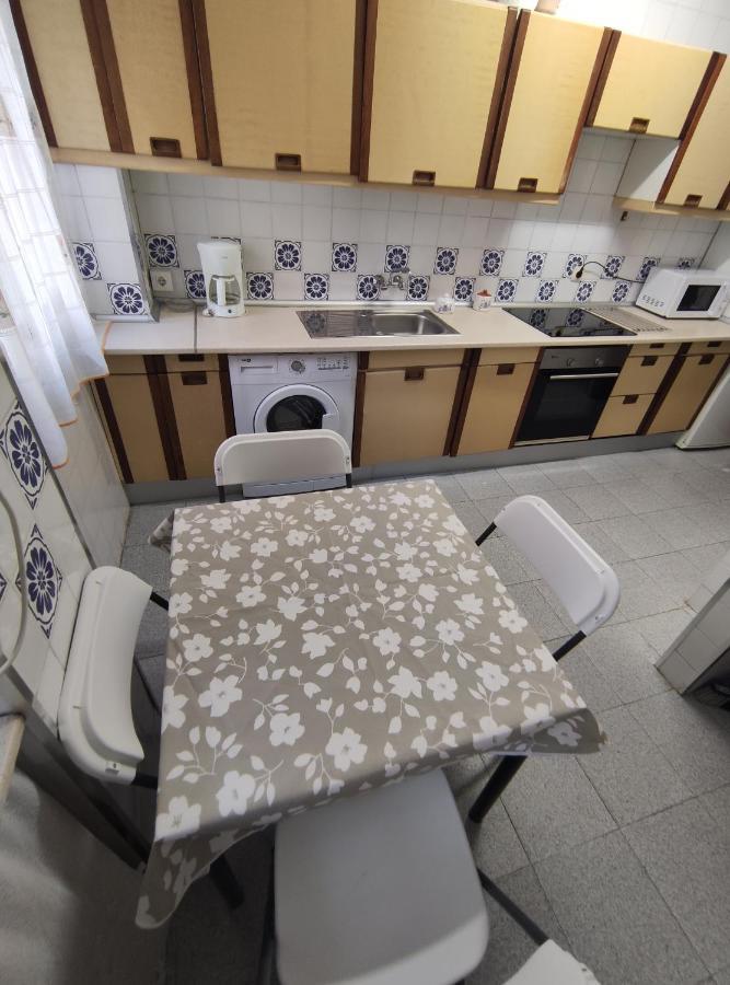 Amplio Piso Junto A Playa Victoria Lägenhet Cádiz Exteriör bild