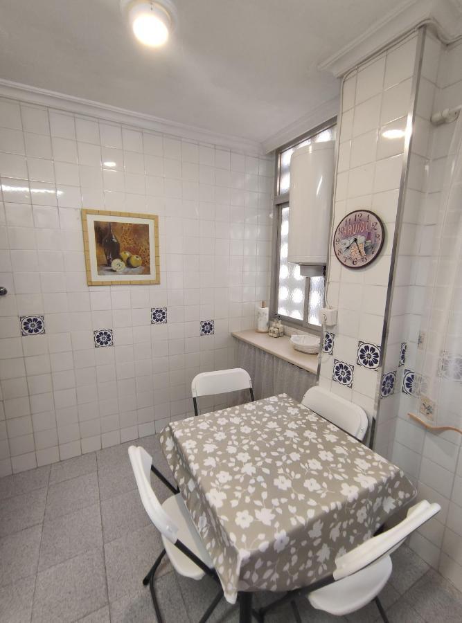 Amplio Piso Junto A Playa Victoria Lägenhet Cádiz Exteriör bild